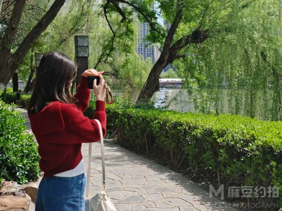 清新模特