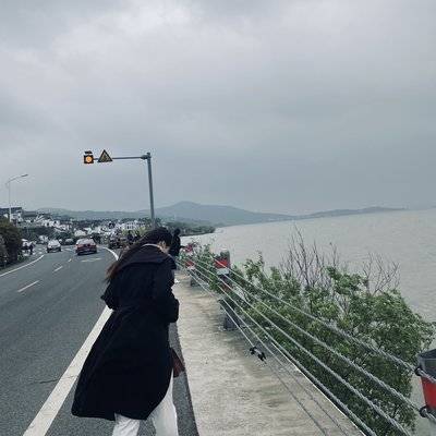 黑白模特