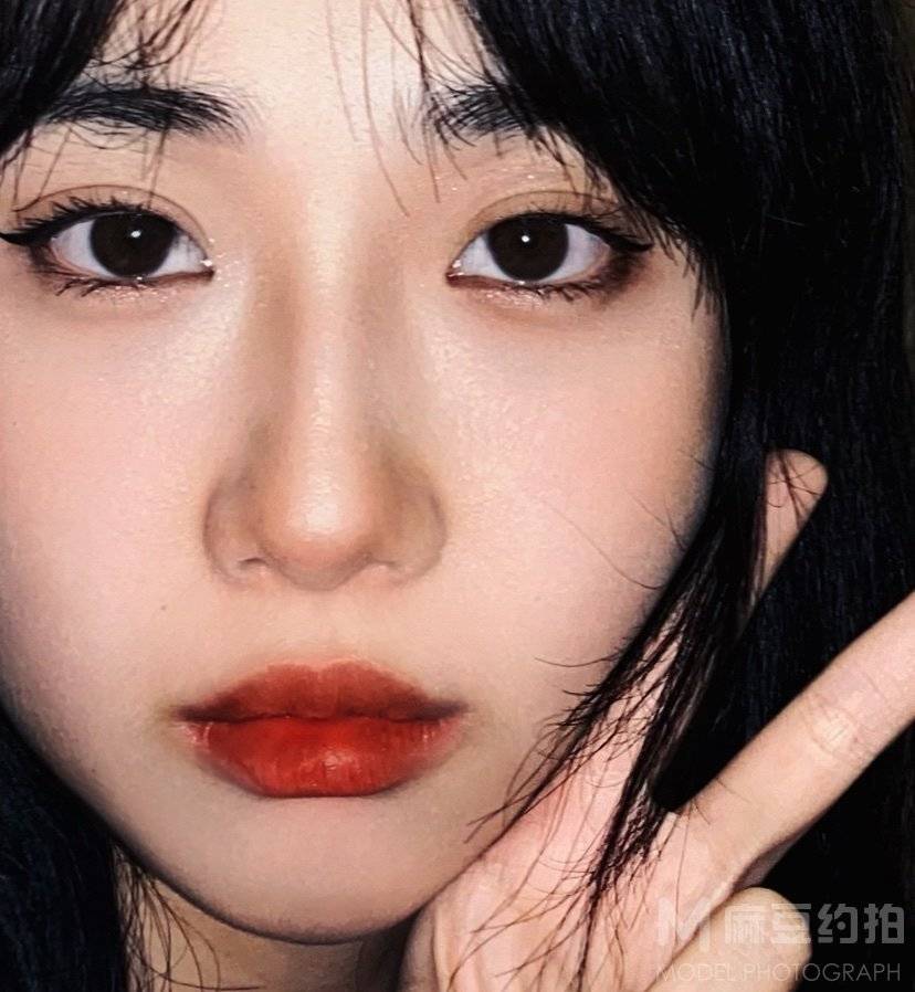 妆容模特