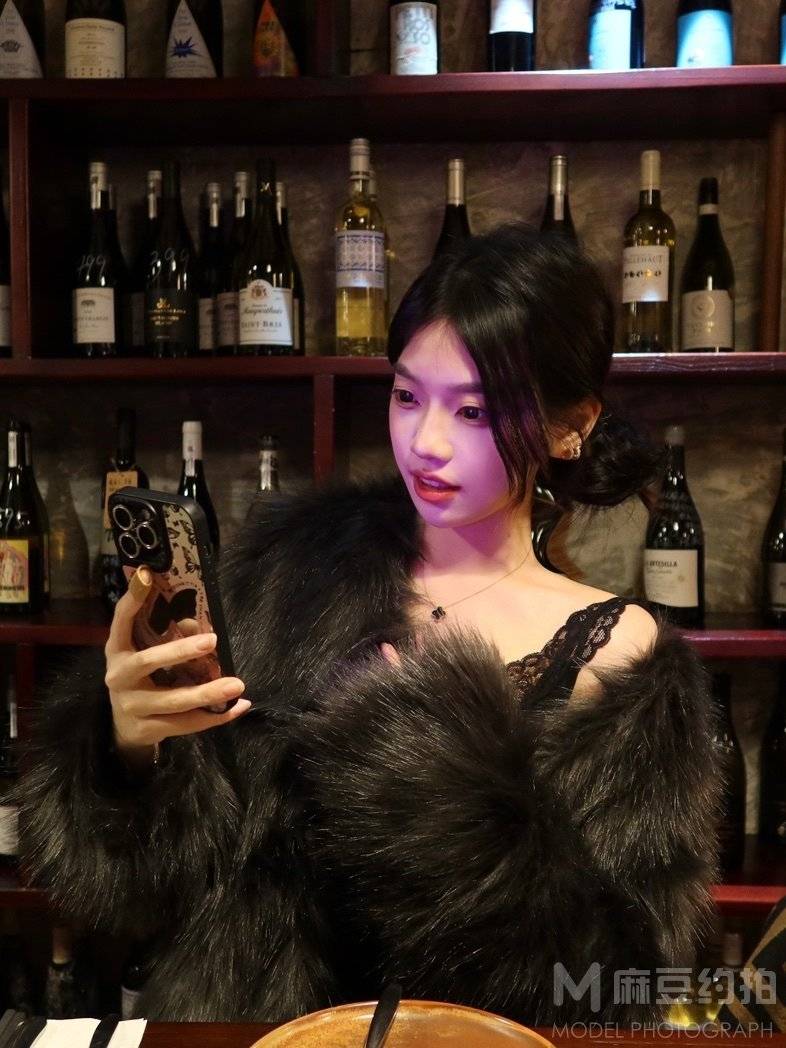 妆容模特