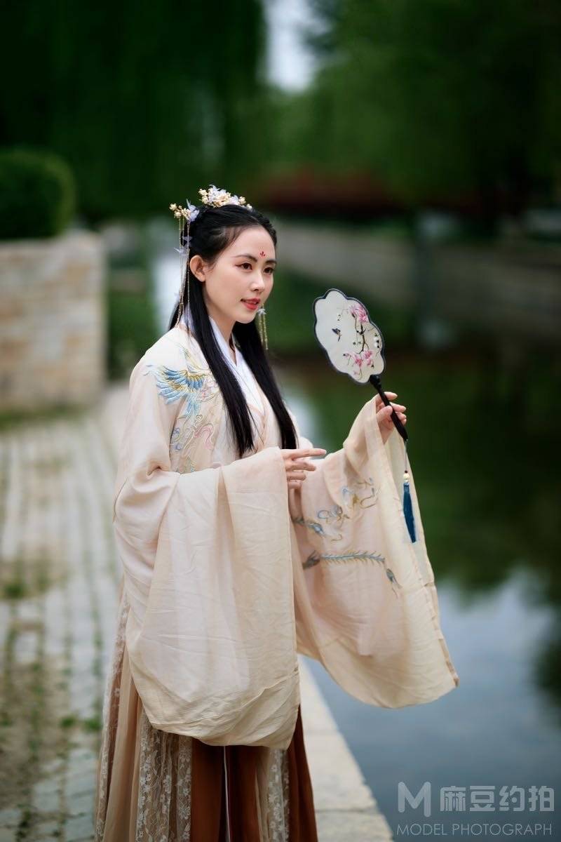 古风模特