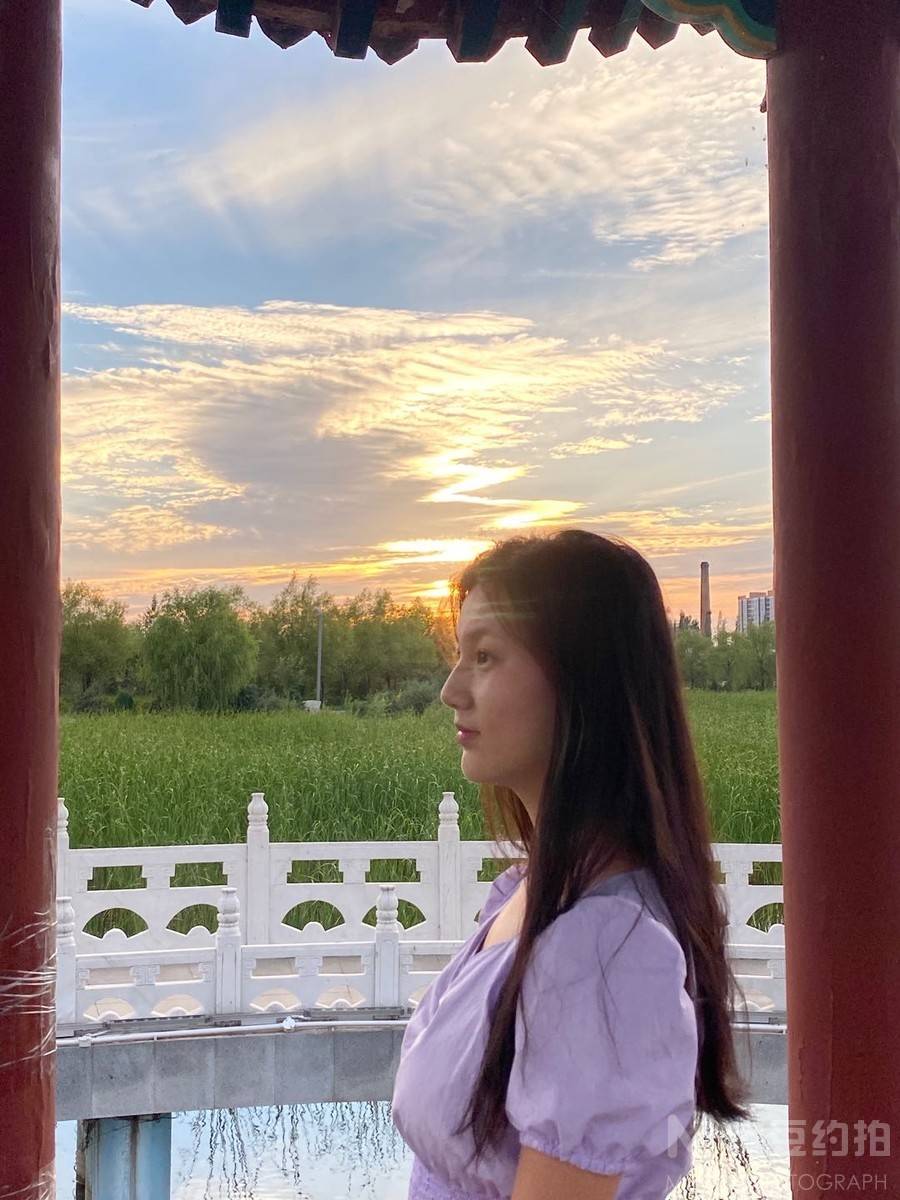 校园模特