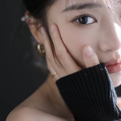 黑白模特