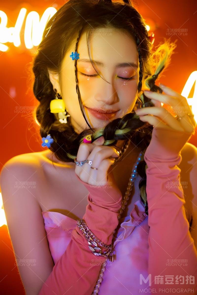 妆容模特
