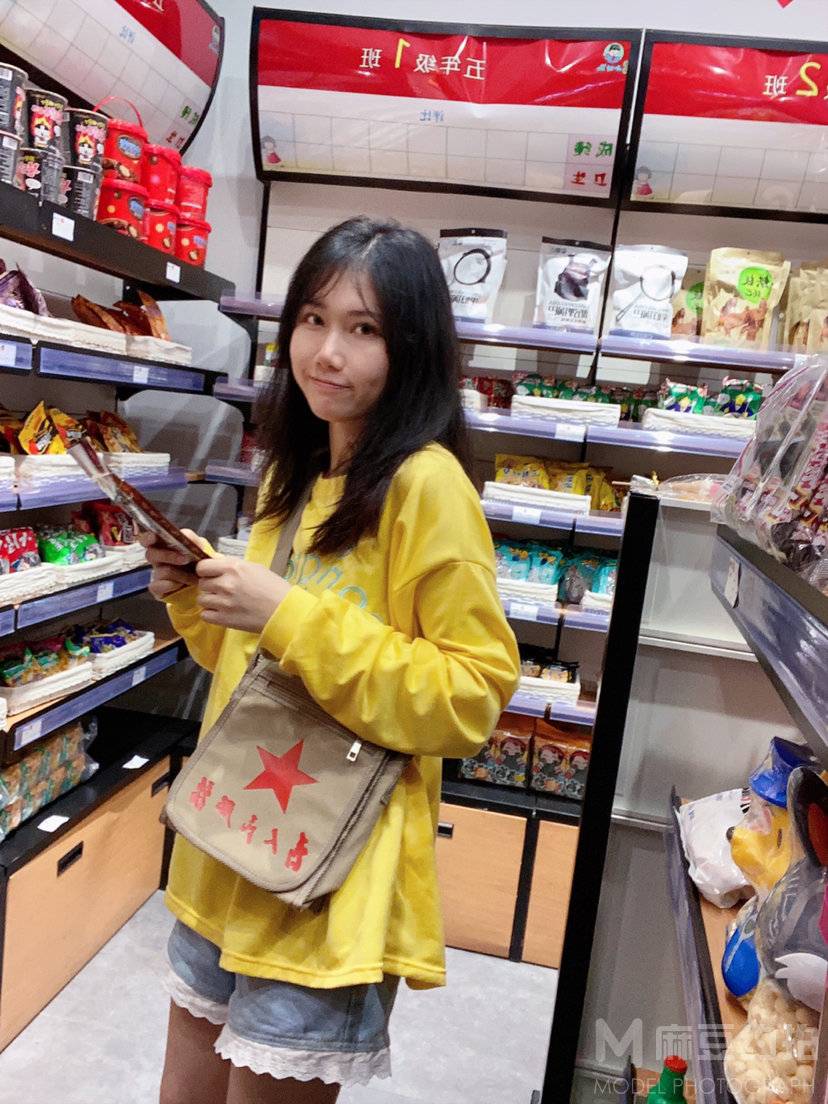 少女模特