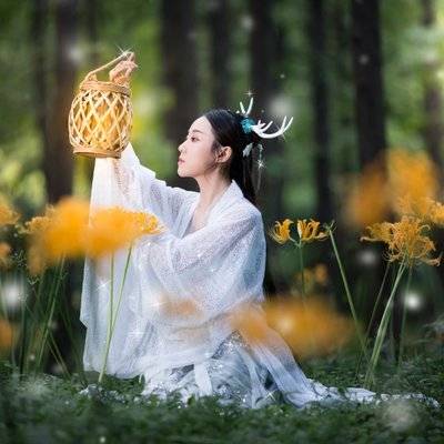 汉服模特
