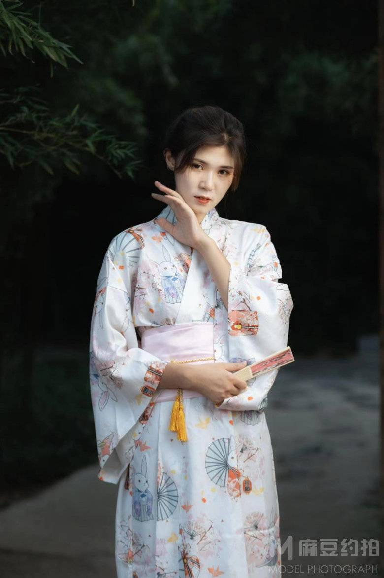 和服模特