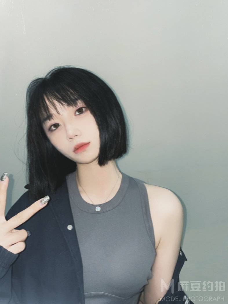 胶片模特