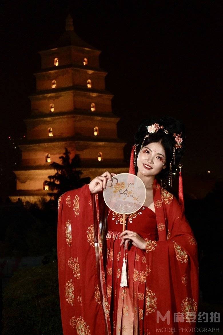 夜景模特