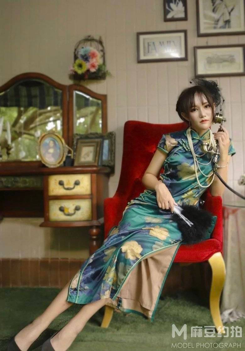 民国模特