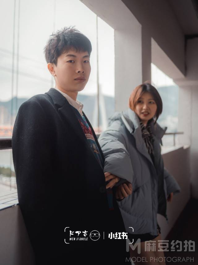 情侣模特