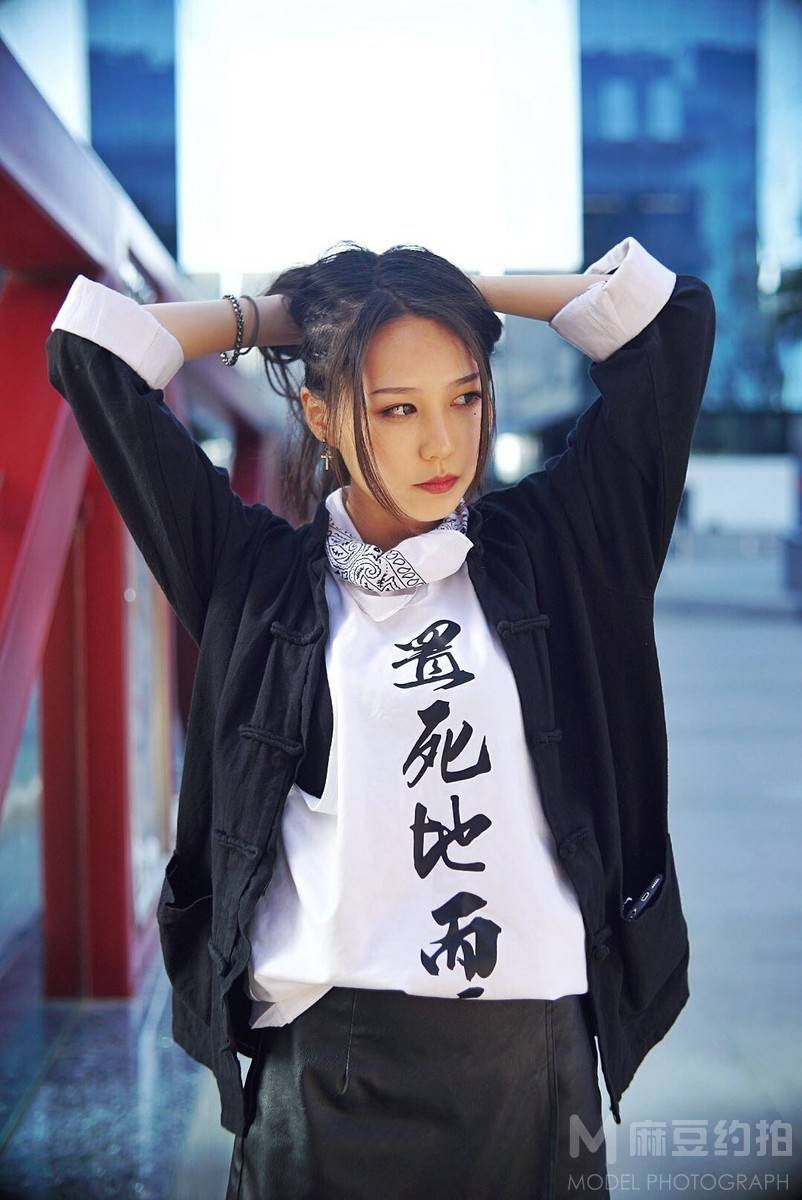 胶片模特