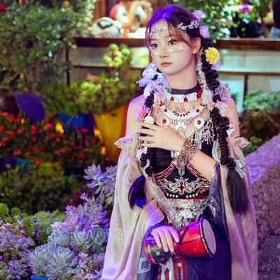汉服模特
