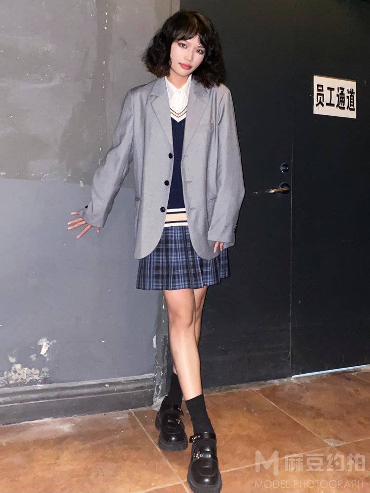 校园模特
