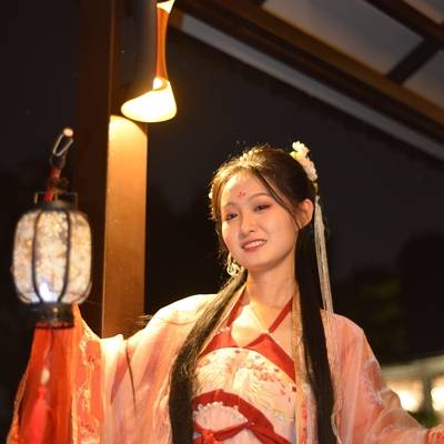 汉服模特