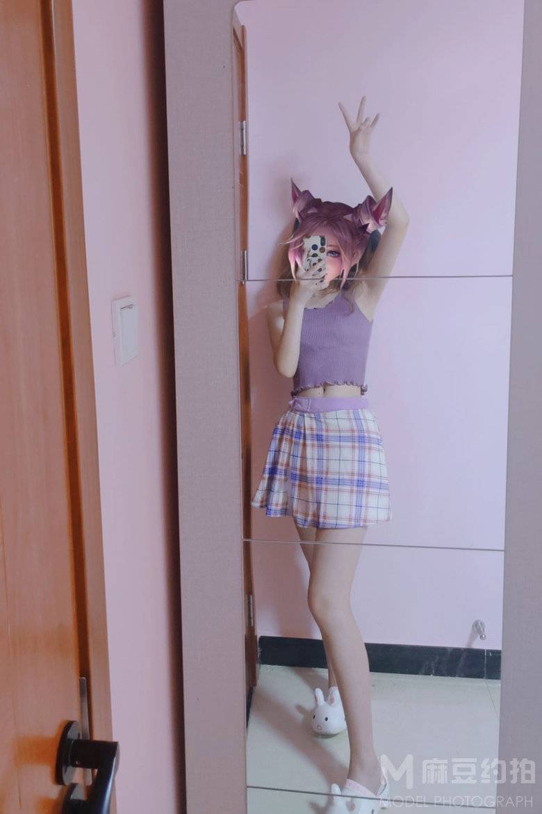 妆容模特