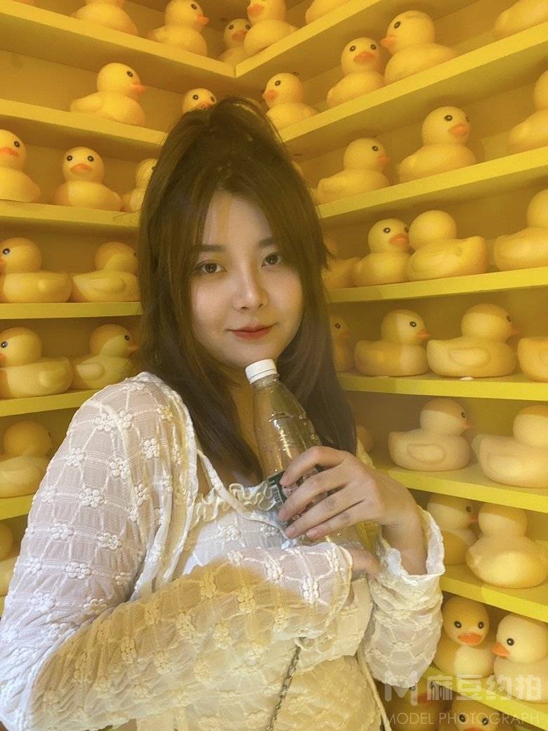 纪实模特