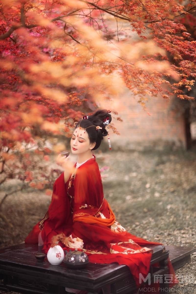 汉服模特