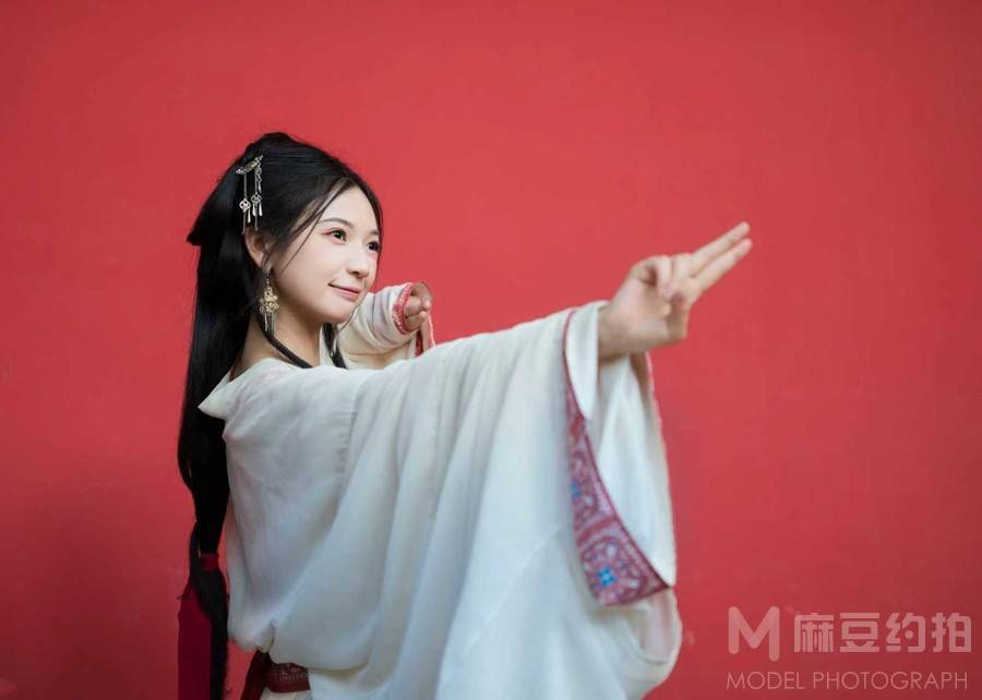 清新模特