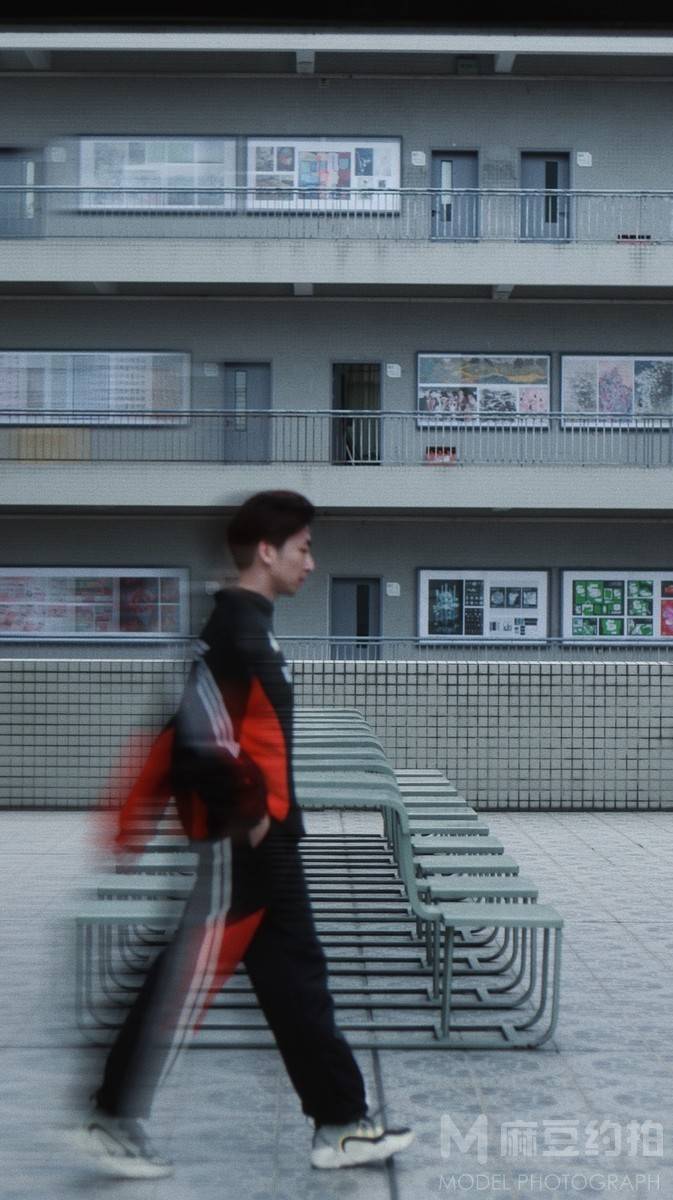 校园模特