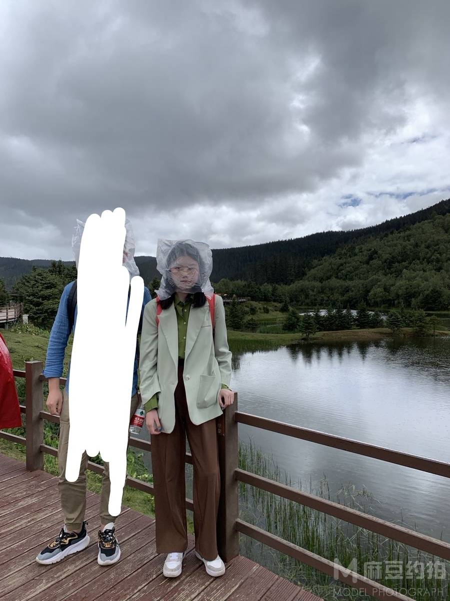 清新模特
