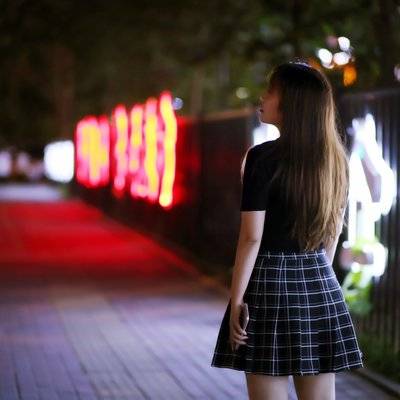 夜景模特