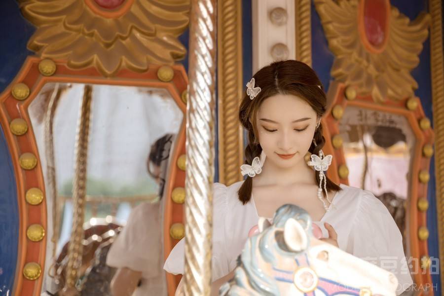 纪实模特