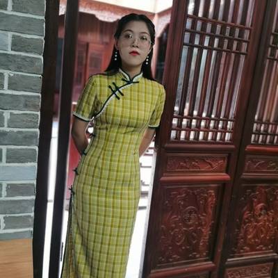 黑白模特