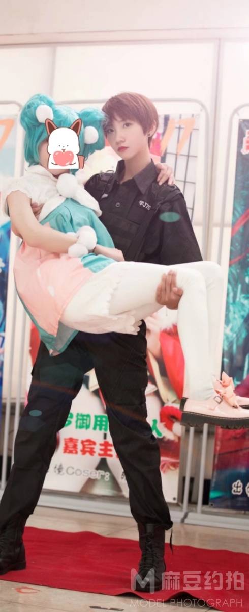 民国模特