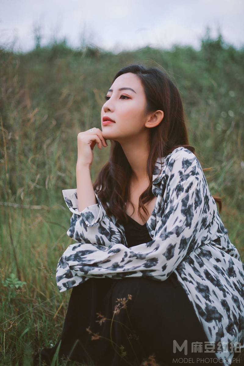 情绪模特