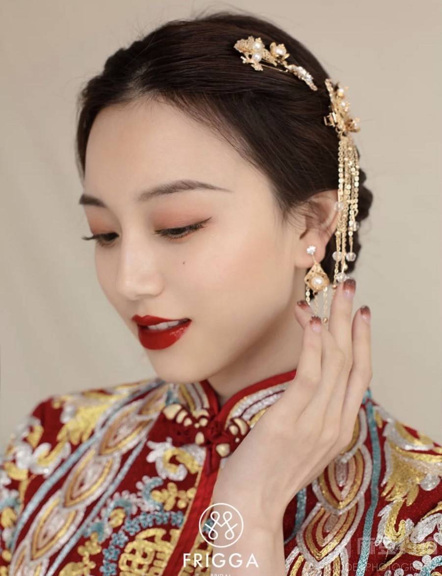 妆容模特