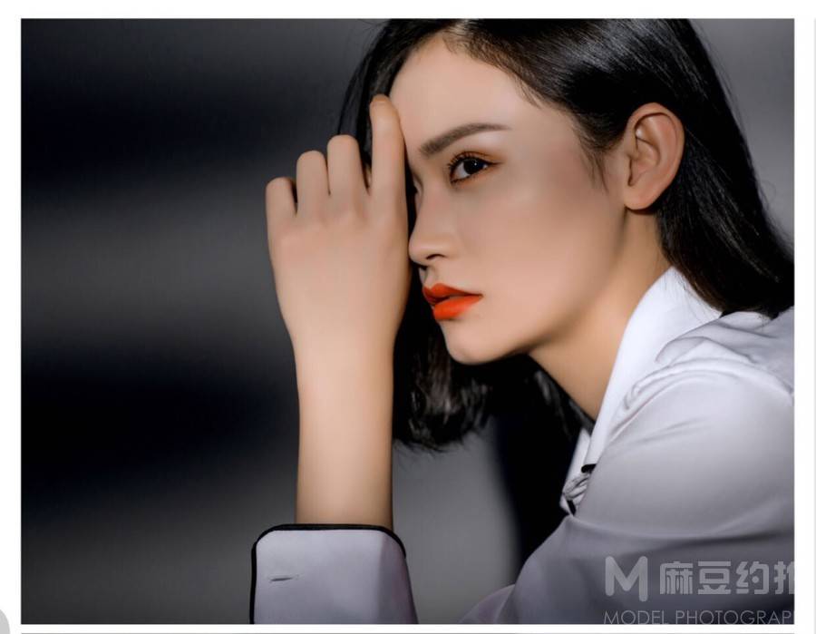 妆容模特