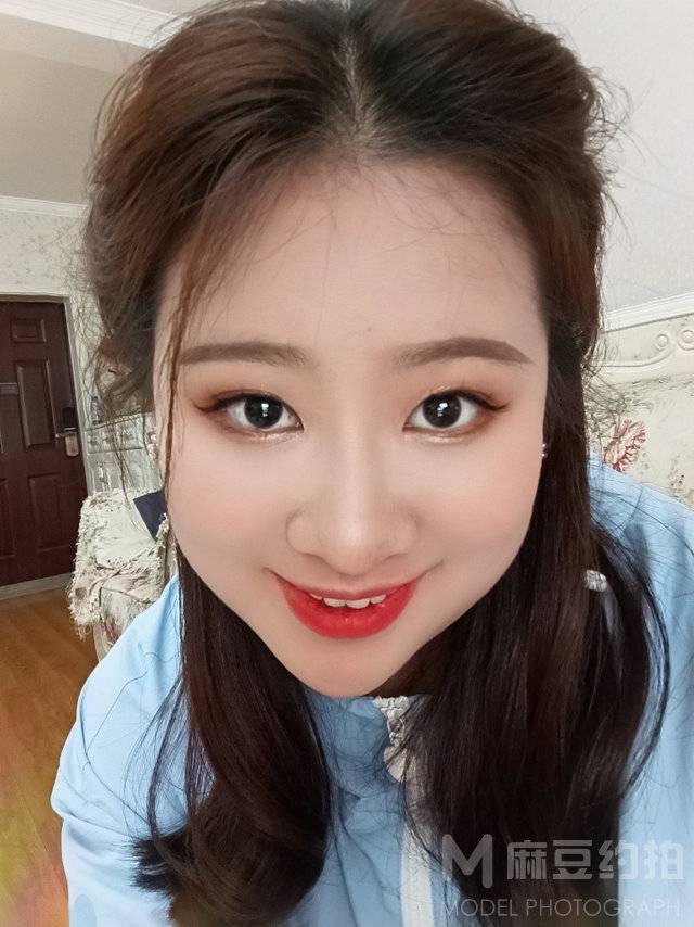 纪实模特