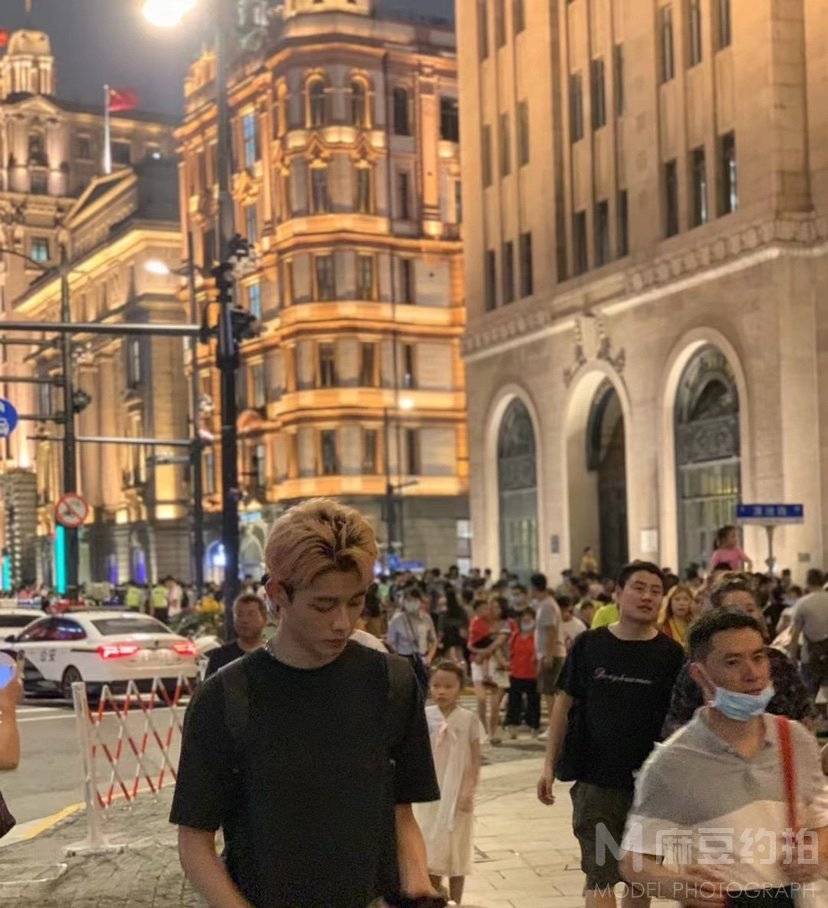 时尚模特