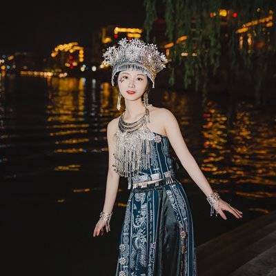 夜景模特