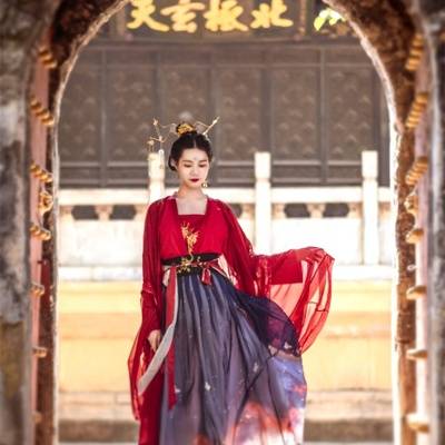 汉服模特