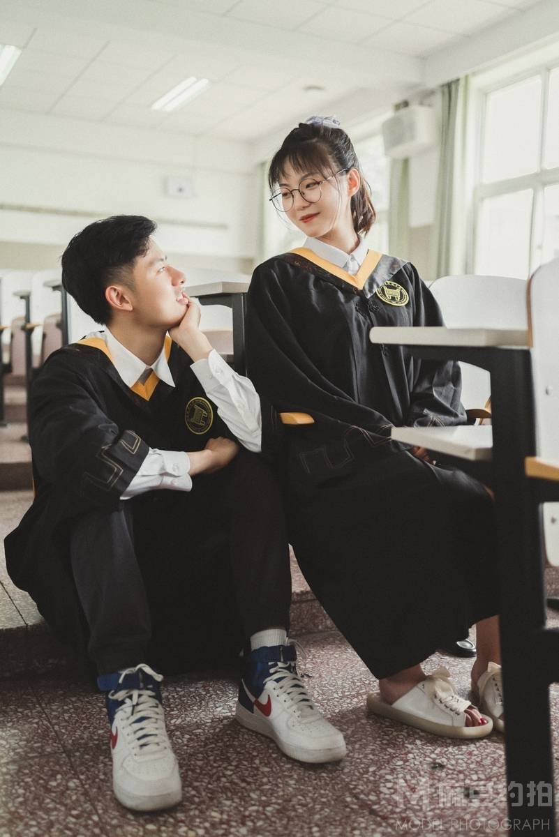 情侣模特