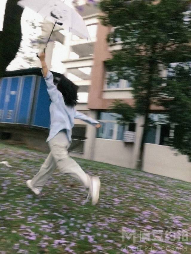 胶片模特