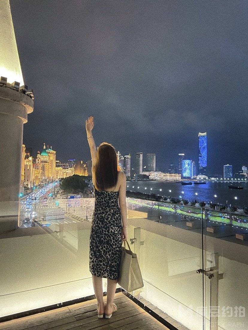夜景模特