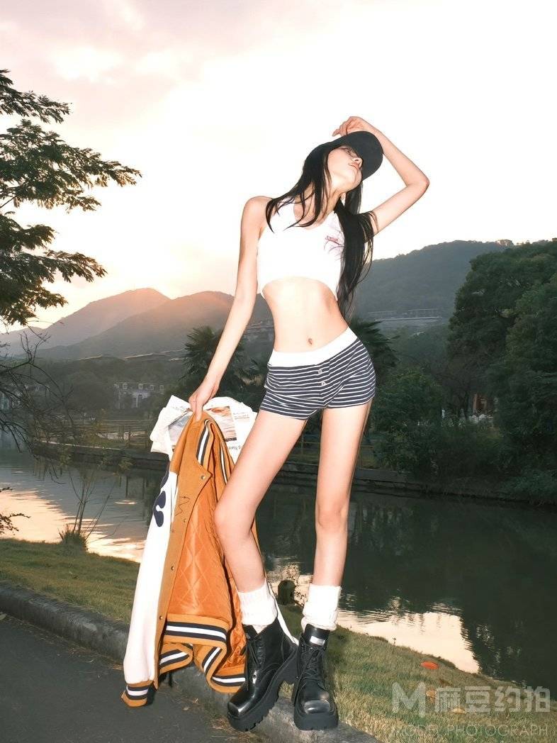 胶片模特