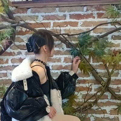 黑白模特