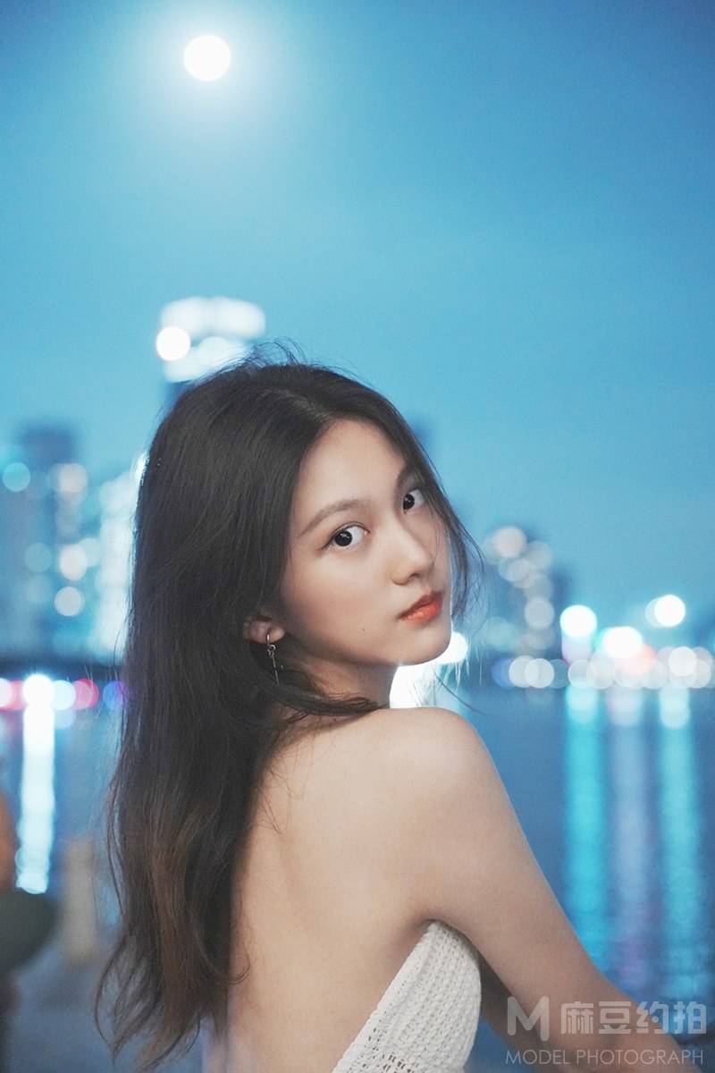 夜景模特