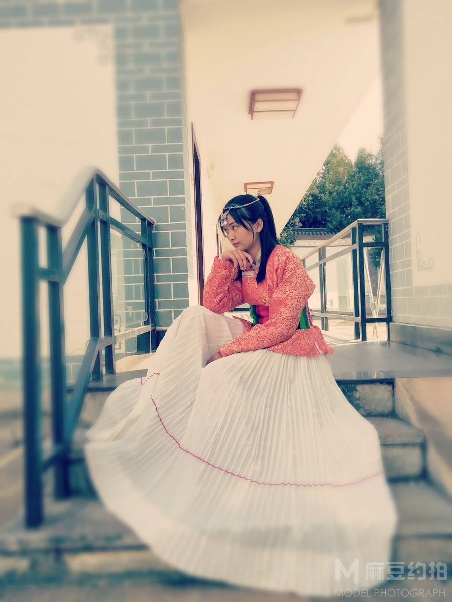 汉服模特