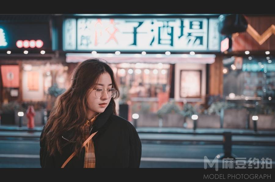 胶片模特
