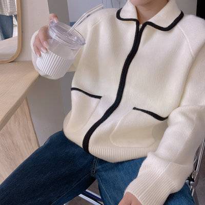 黑白模特