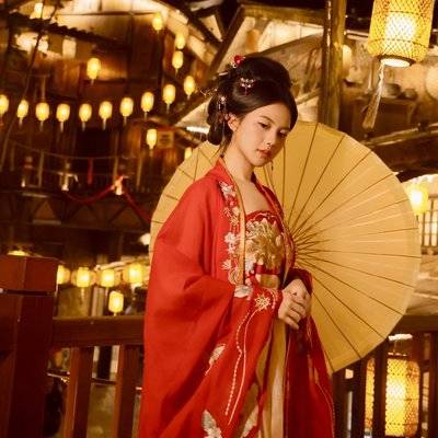 汉服模特