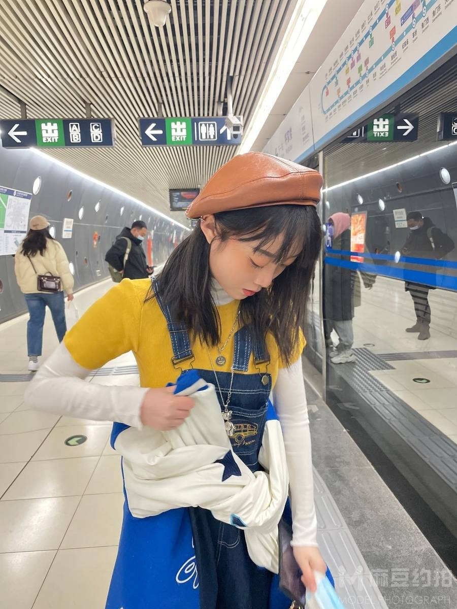少女模特