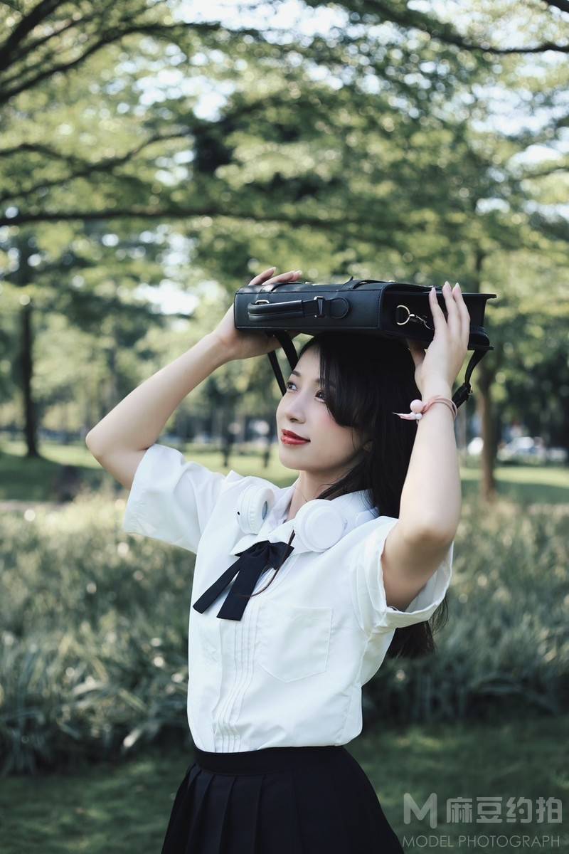 校园模特