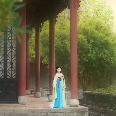 汉服模特