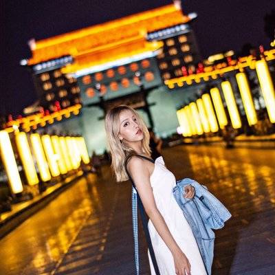 民国模特